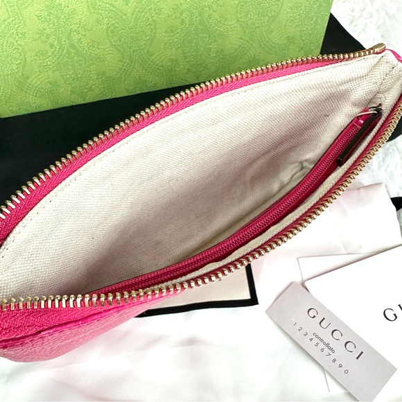 Gucci Swing magenta pink soft leather wristlet pouch wallet LIKE NEW - Picture 10 of 16